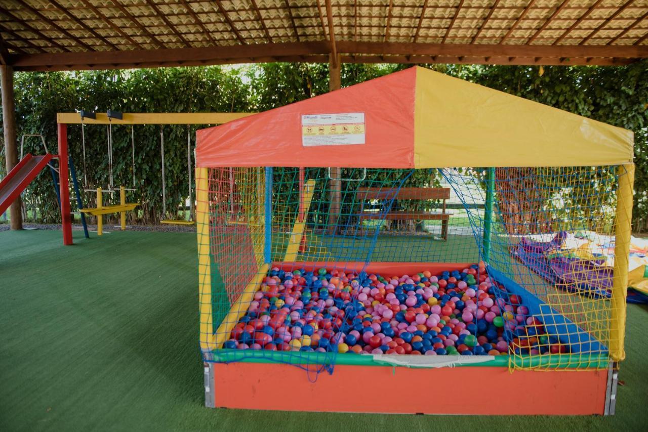 Flat Guarajuba Beira Da Praia Pe Na Areia エクステリア 写真