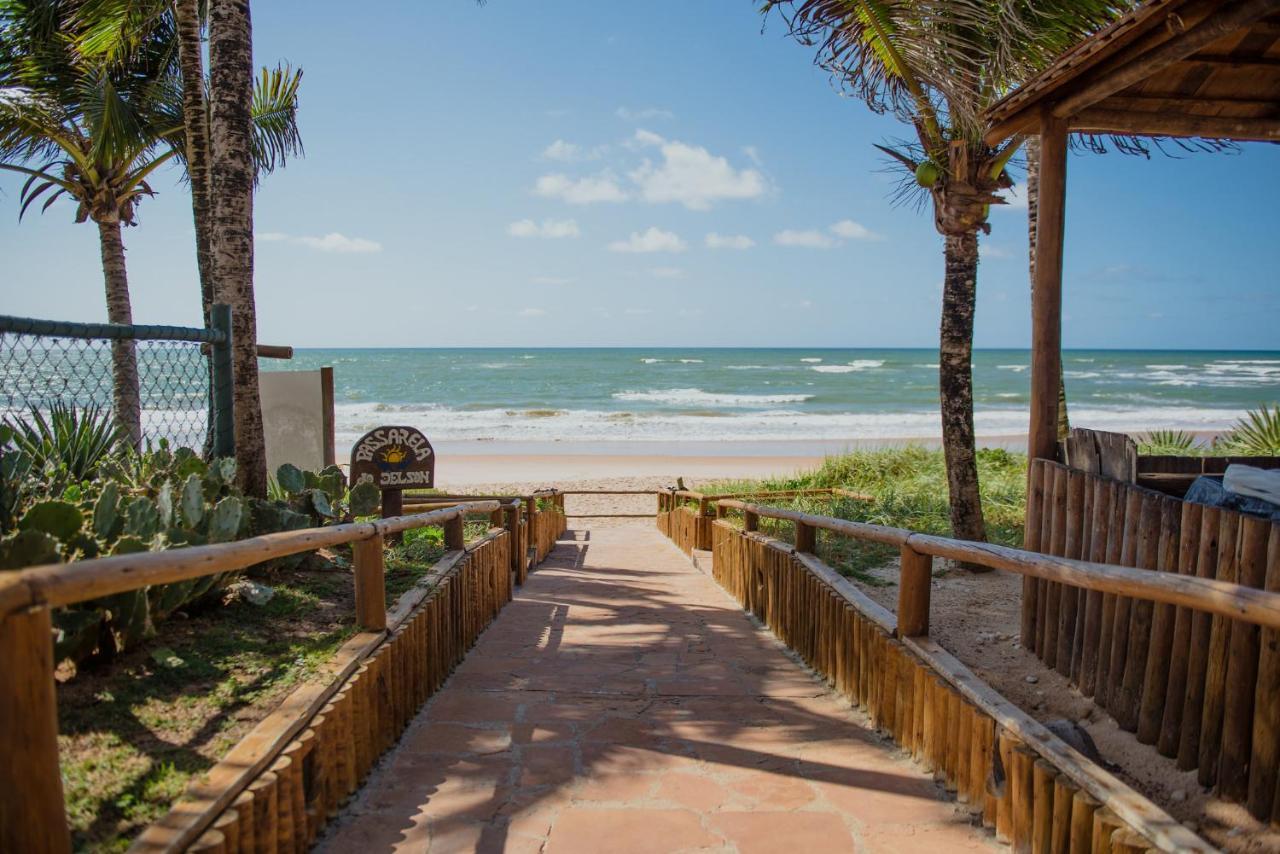 Flat Guarajuba Beira Da Praia Pe Na Areia エクステリア 写真