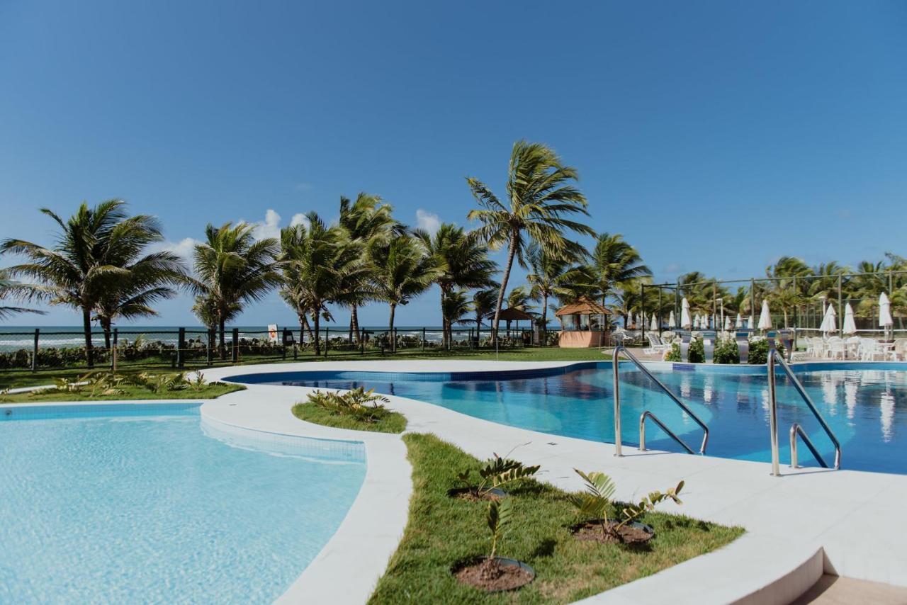 Flat Guarajuba Beira Da Praia Pe Na Areia エクステリア 写真